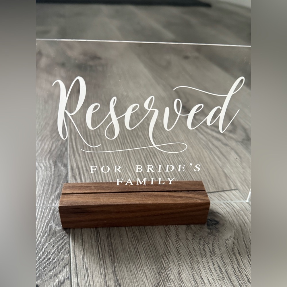 4 Reserved Acrylic Table Signs with Wood Base - Clear - Picture 6 of 10